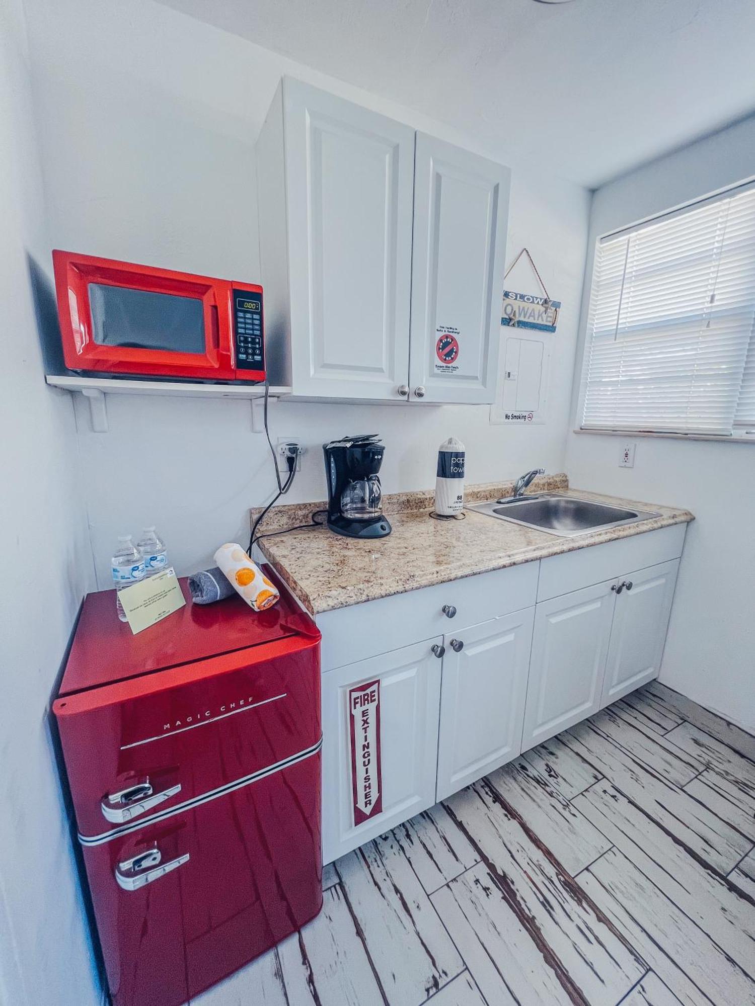 Playa Esmeralda Studios Bradenton Beach Ngoại thất bức ảnh
